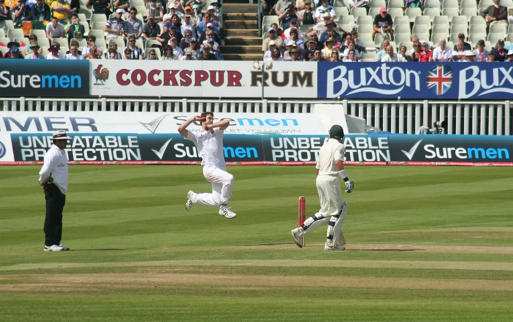 Understanding the “side strain” in cricket fast bowlers: Your guide to rehabilitation